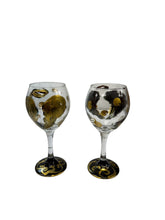 Ladda upp bild till gallerivisning, Angel Wing Wine Glass
