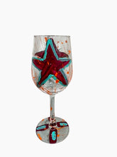Ladda upp bild till gallerivisning, Star Wine Glass