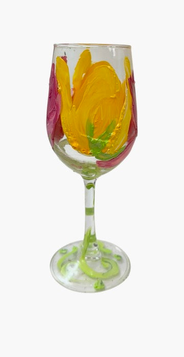 Copas de vino pintadas a mano de colores "P"