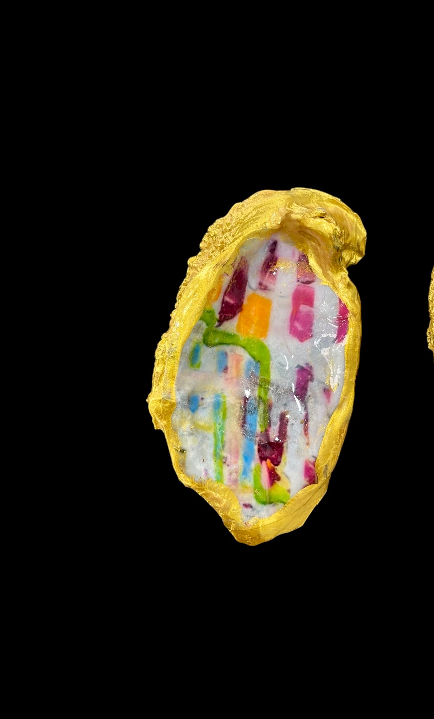 Brush Strokes Oyster Shell