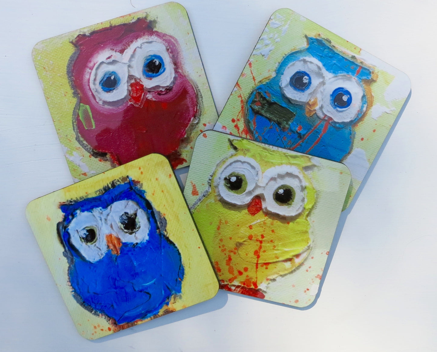 Juego de 4 posavasos con forma de ángel 