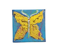 Load image into Gallery viewer, 4&quot;x4&quot; Butterfly
