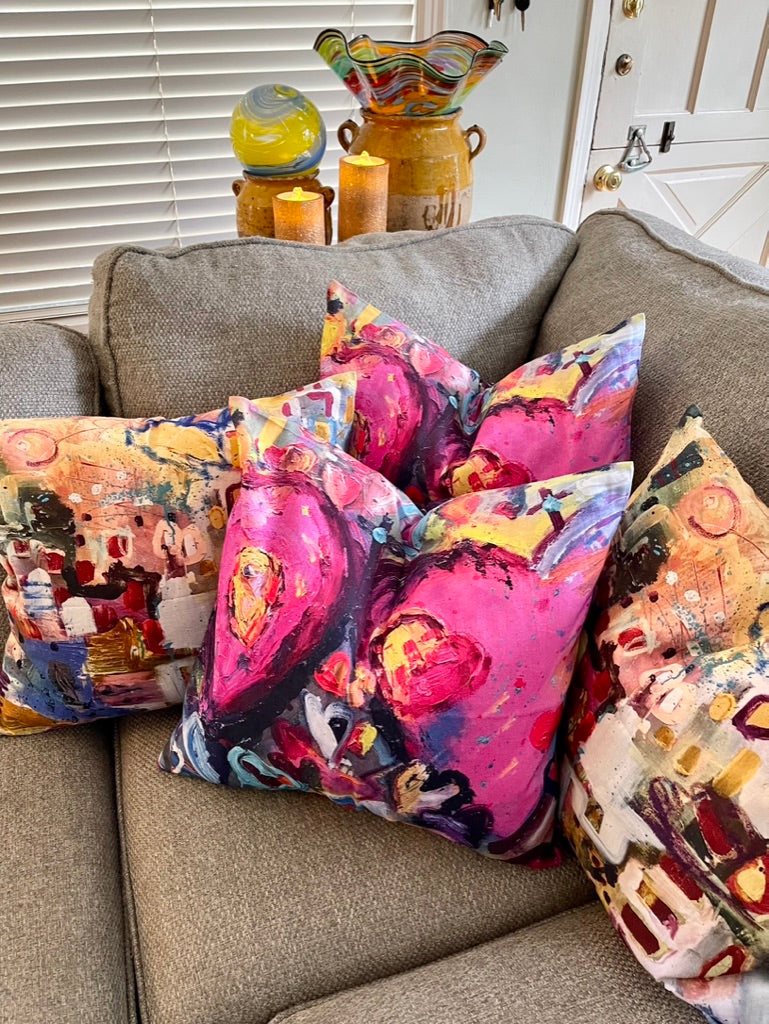 Almohada decorativa con forma de corazón en 3 tamaños disponibles 